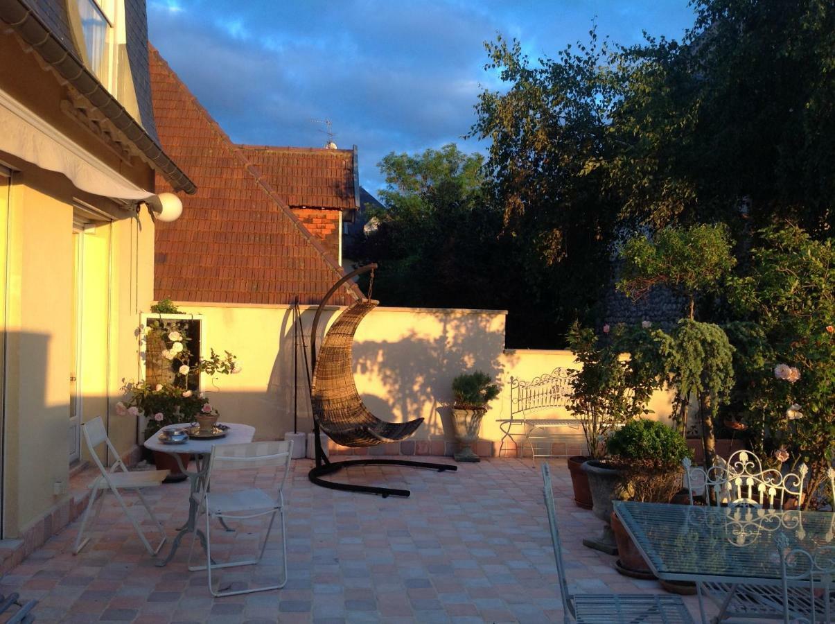 Appartement terrasse face mer Villerville Exterior foto